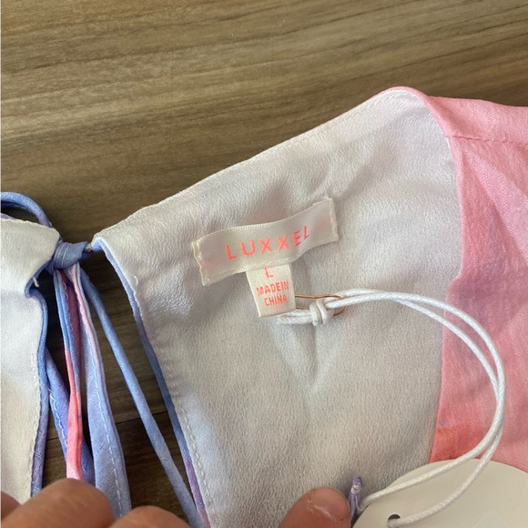 LUXXEL marble print crop top - Picture 7 of 9